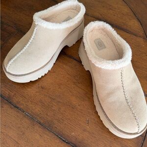 UGG Women's Tan Suede Mules